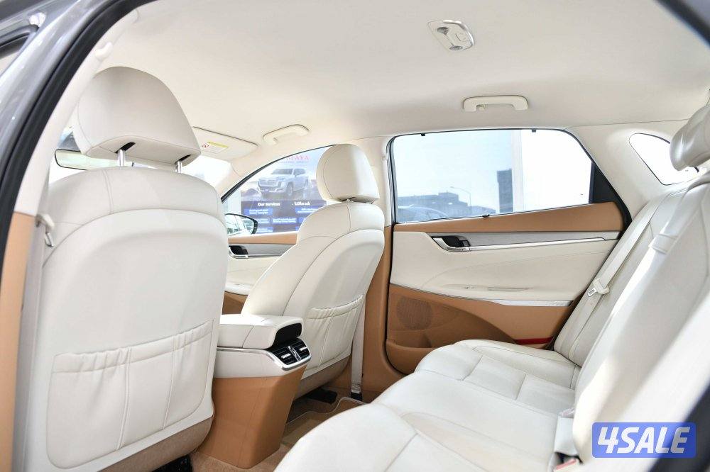 هيونداي ازيرا4