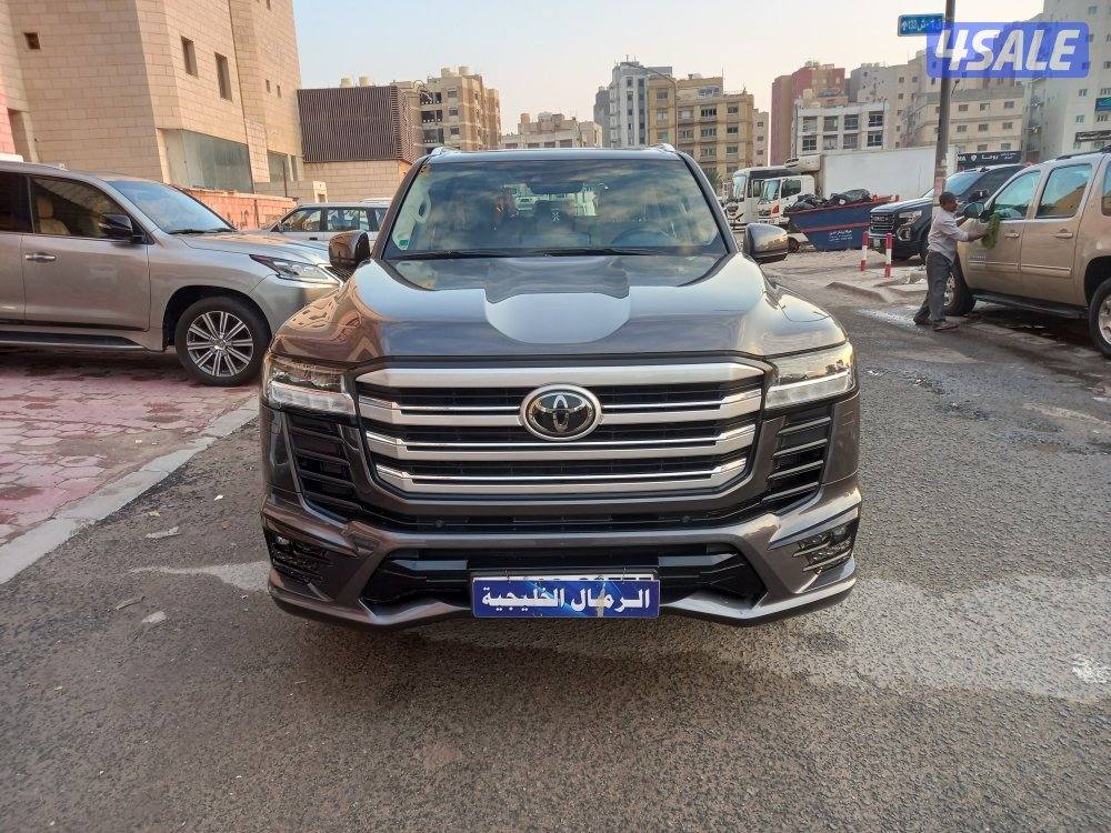 لاندكروزر gxr 2024 ايرو اس تون تيربو0