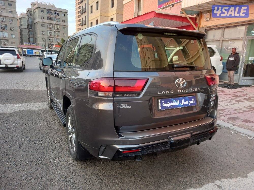 لاندكروزر gxr 2024 ايرو اس تون تيربو4