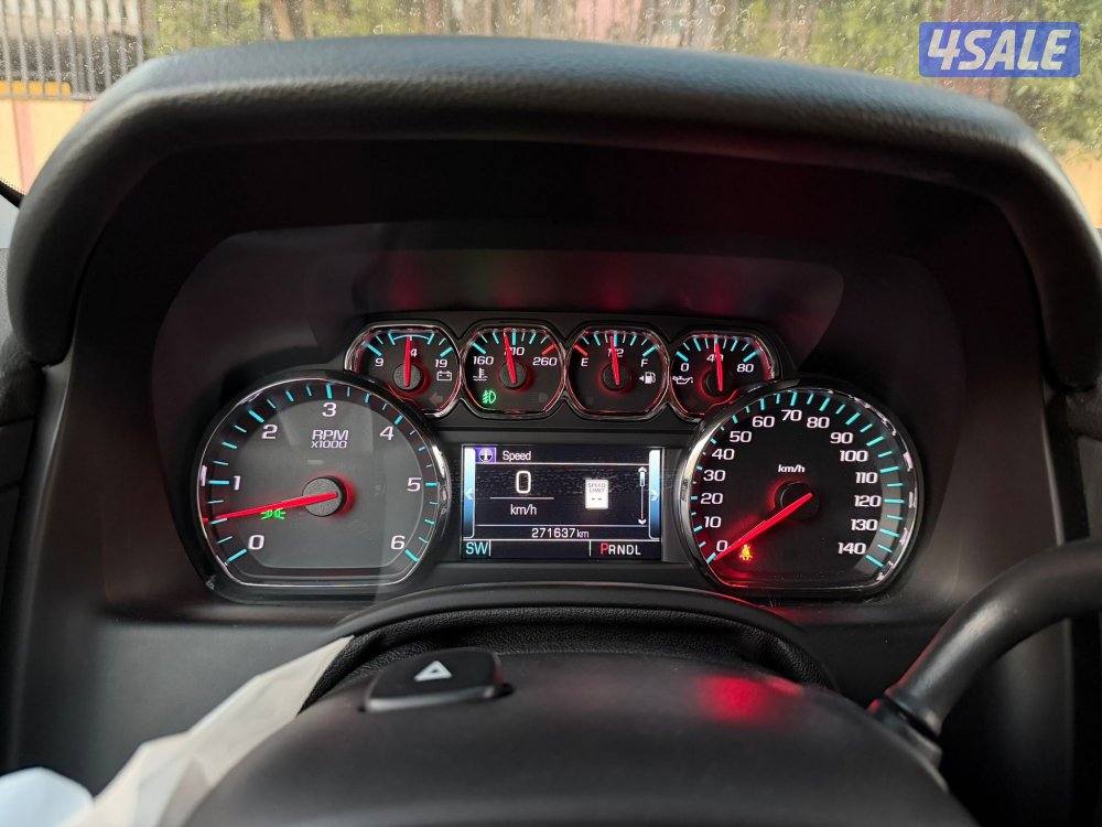 للبيع يوكن SLT موديل 20177