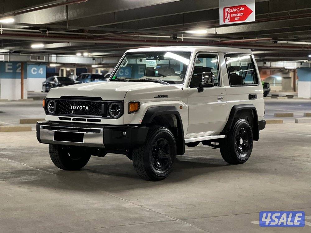 تويوتا لاند كروزر ربع موديل 2025 اصفار0