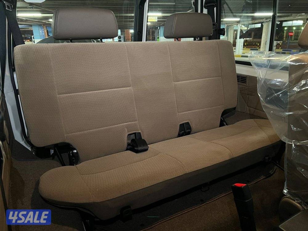 تويوتا لاند كروزر ربع موديل 2025 اصفار7