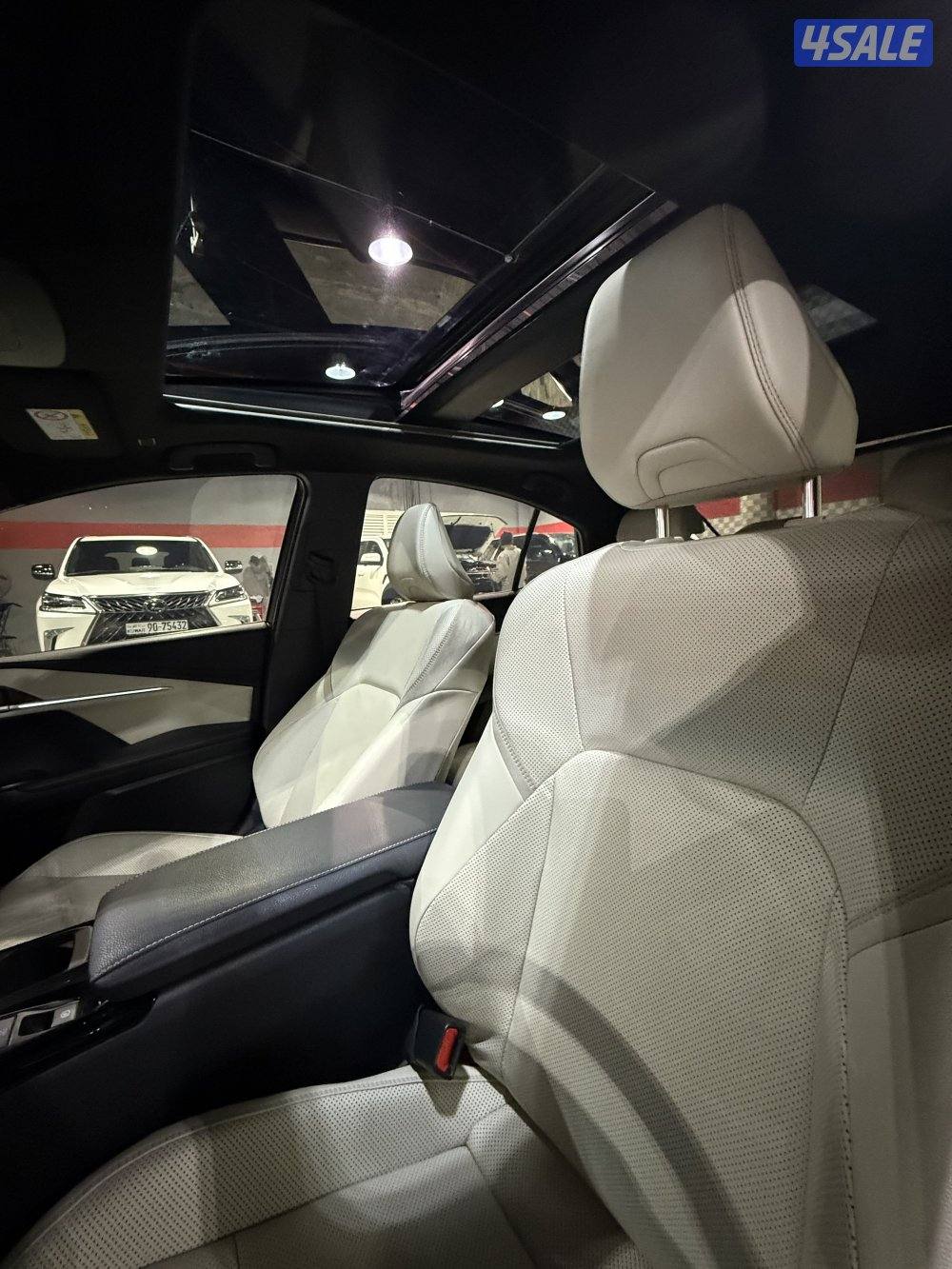 للبيع كامري 2025 GLE الفل شاشه كبيره بانورما3