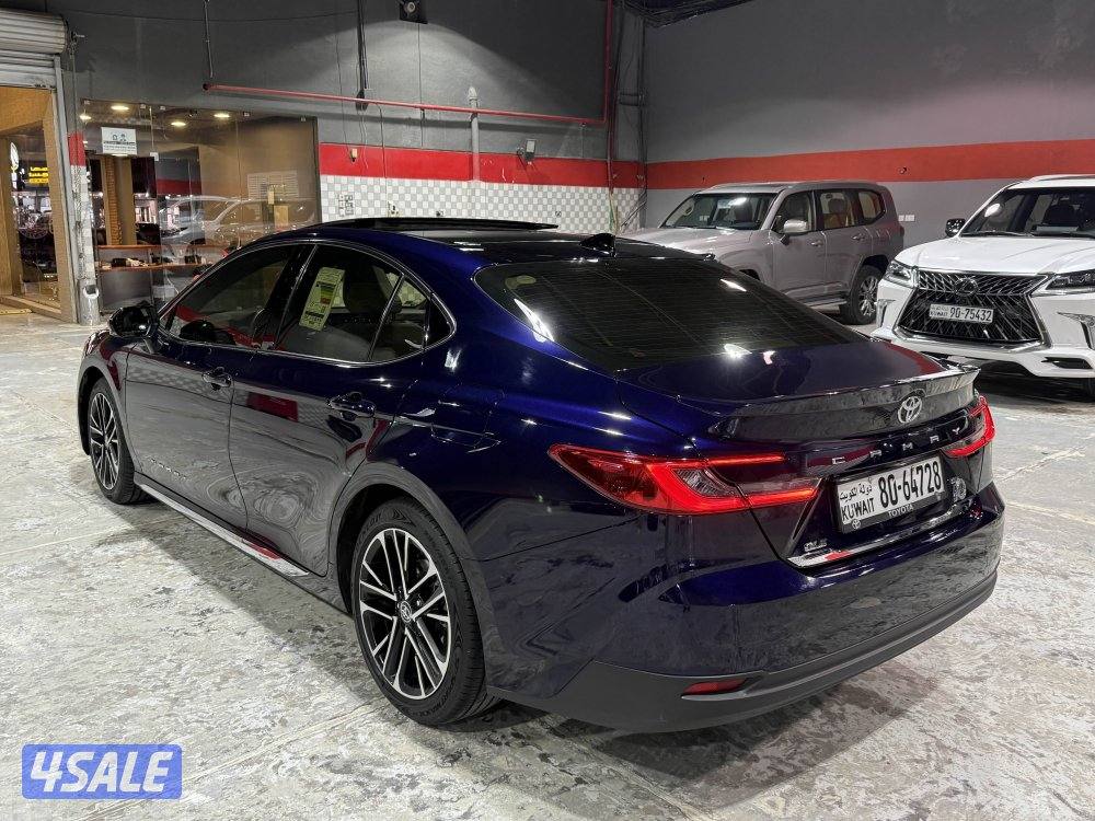 للبيع كامري 2025 GLE الفل شاشه كبيره بانورما4