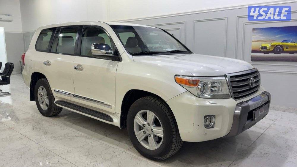 للبيع لاند كروس  2014 صبغ وكاله وارد الساير0