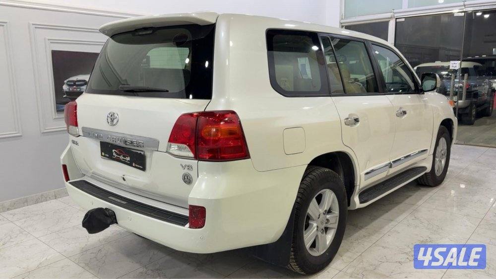 للبيع لاند كروس  2014 صبغ وكاله وارد الساير2