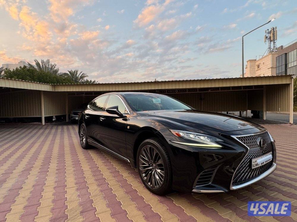 Lexus LS 5000
