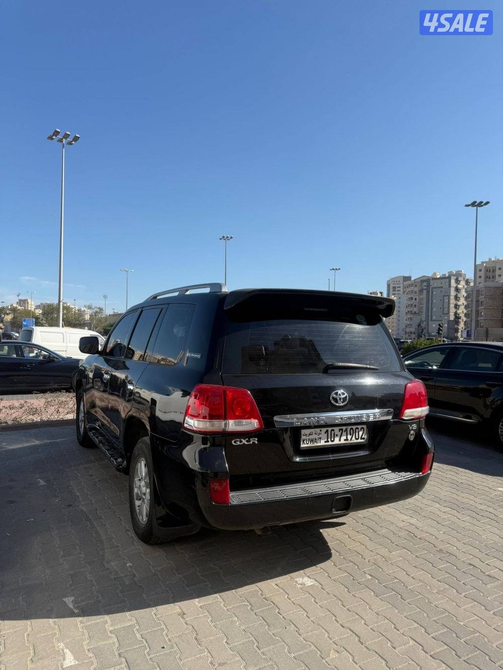 لاند 2011 8 سلندر2