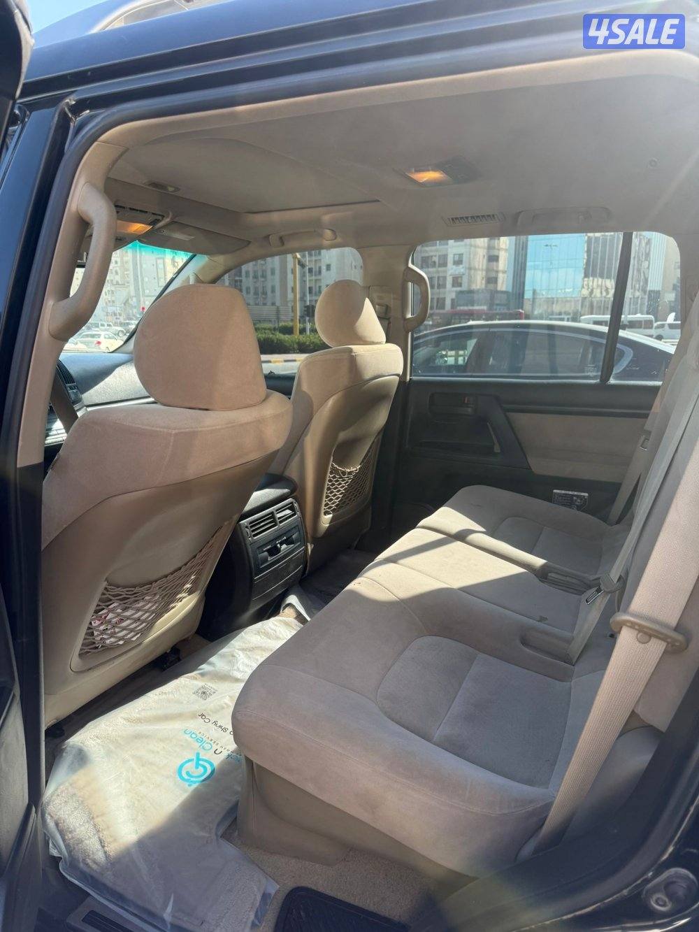 لاند 2011 8 سلندر3