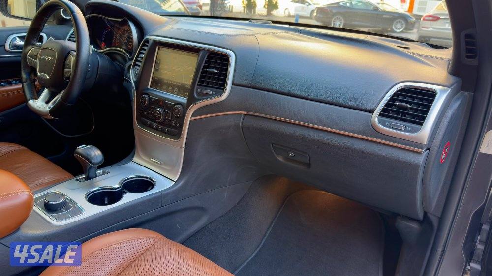 جراند شوروكي SRT/ موديل 2015/ عداد 145 ألف/ V,813