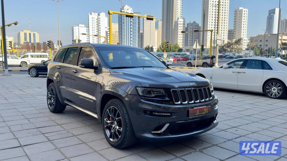 جراند شوروكي SRT/ موديل 2015/ عداد 145 ألف/ V,815