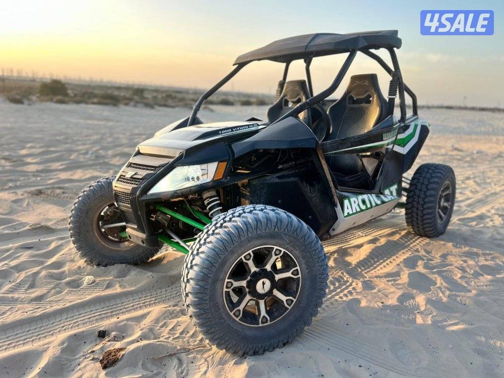 بقي سيارة ٢٠١٢ امريكي arcitec  و بقي هوندا ٢٠٠٥0