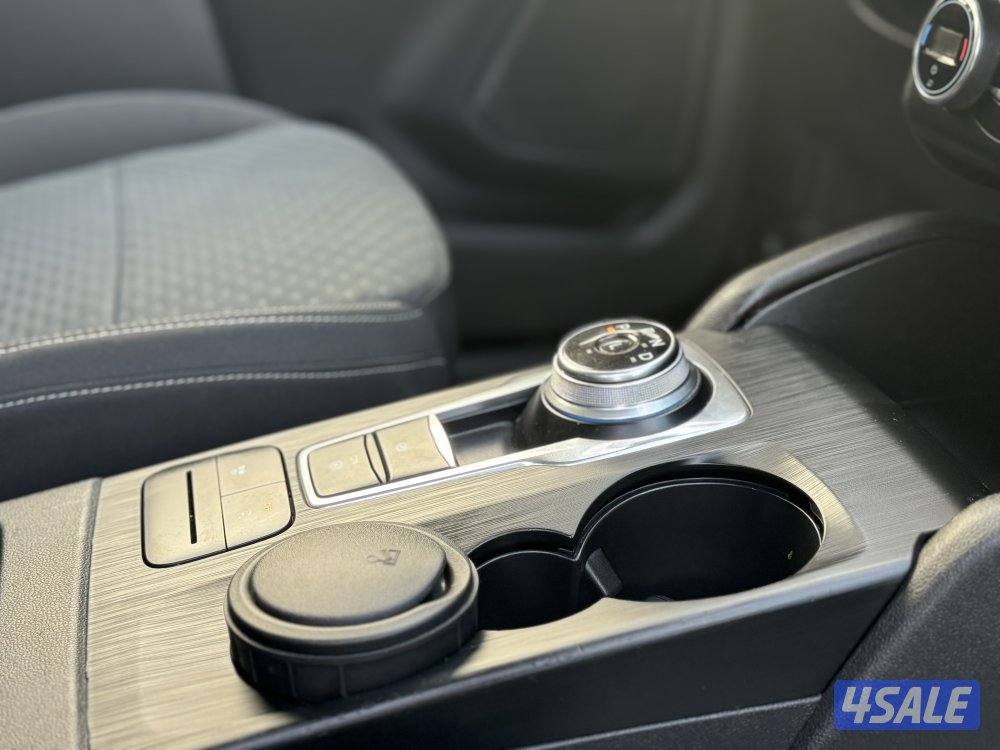 فورد اسكيب موديل 2021 بحاله الوكاله شرط الفحص13