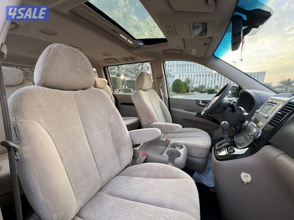 كيا كرنفال موديل 2015 كامل المواصفات بحاله ممتازه9