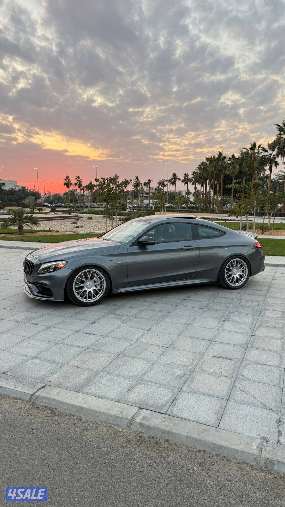 Mercedes-Benz C63s coupe للبيع او للبدل0