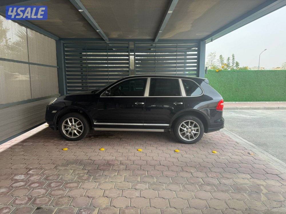 سيارة بورش كايين موديل ٢٠٠٩ سيارة نظيفة ماشي ٢١٥٠٠٠1