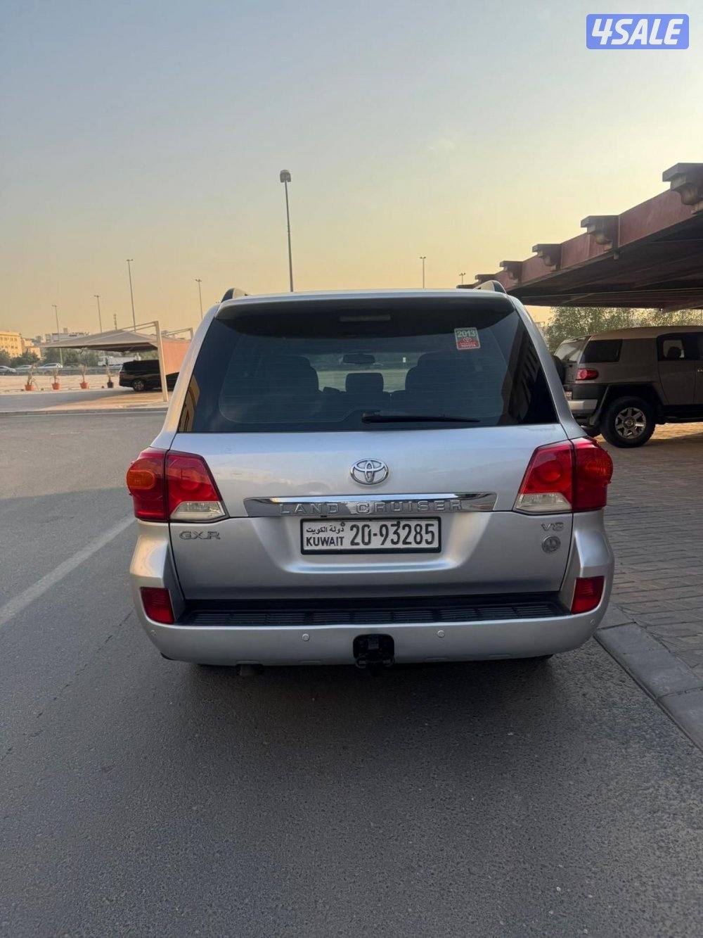 للبيع لاند كروزر صبغ الوكالة بالكامل شرط الفحص1