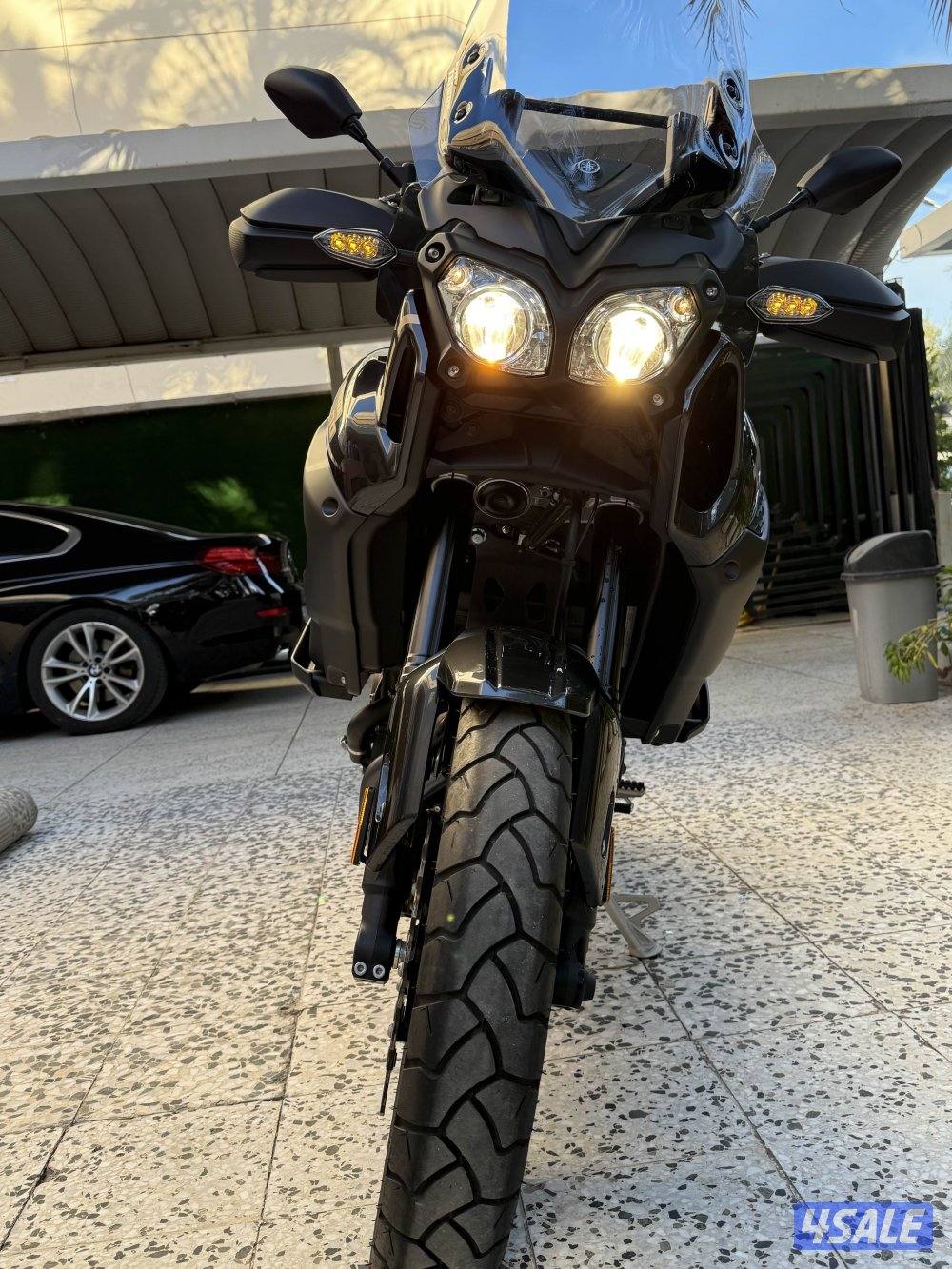 للبيع سيكل ياماها  سوبر تينيري ١٢٠٠ موديل ٢٠٢٣ جديد لم يستخدم مخزن2