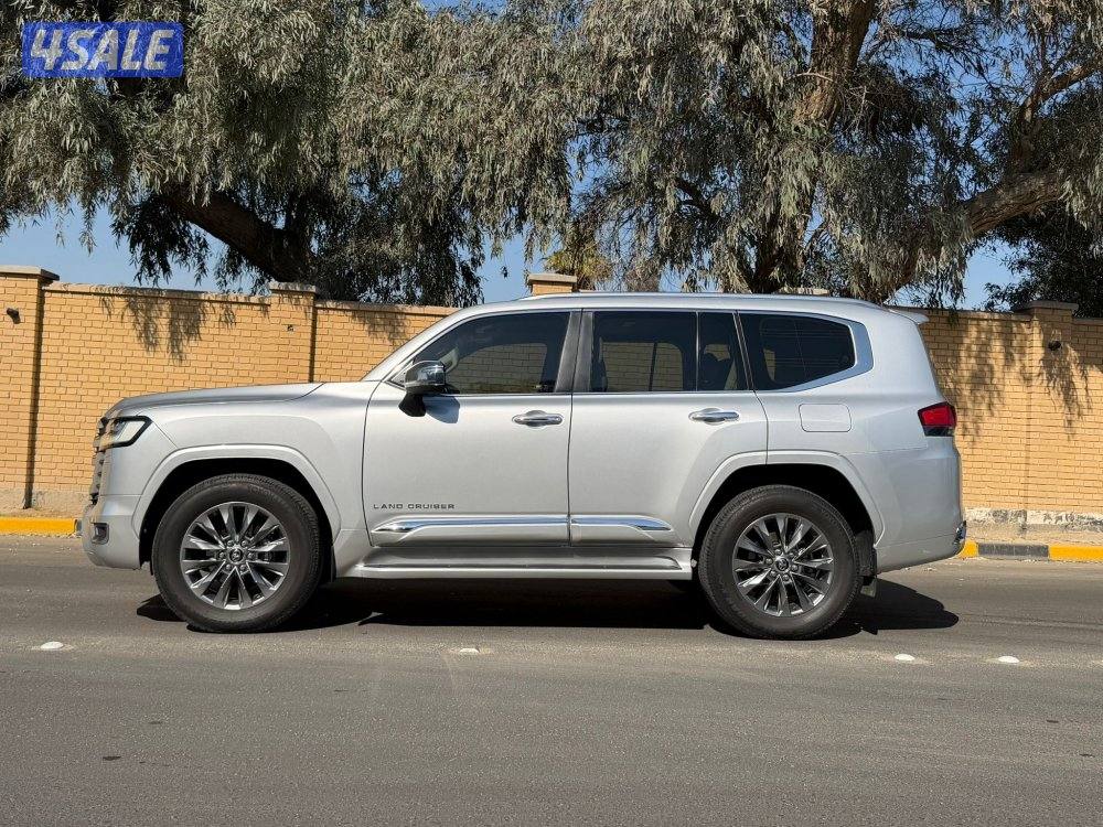 البيع لاندكروزر7