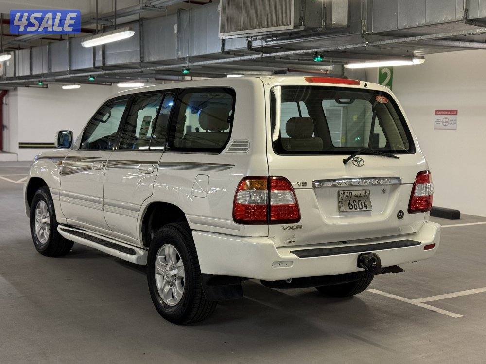 لاند كروز vxr - v85