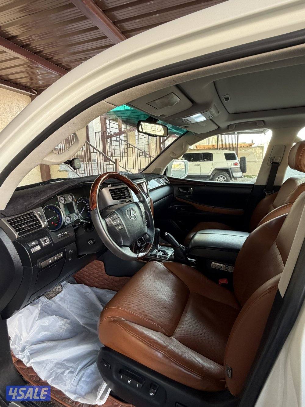 لكزسس 2011 الساير عداد 2705