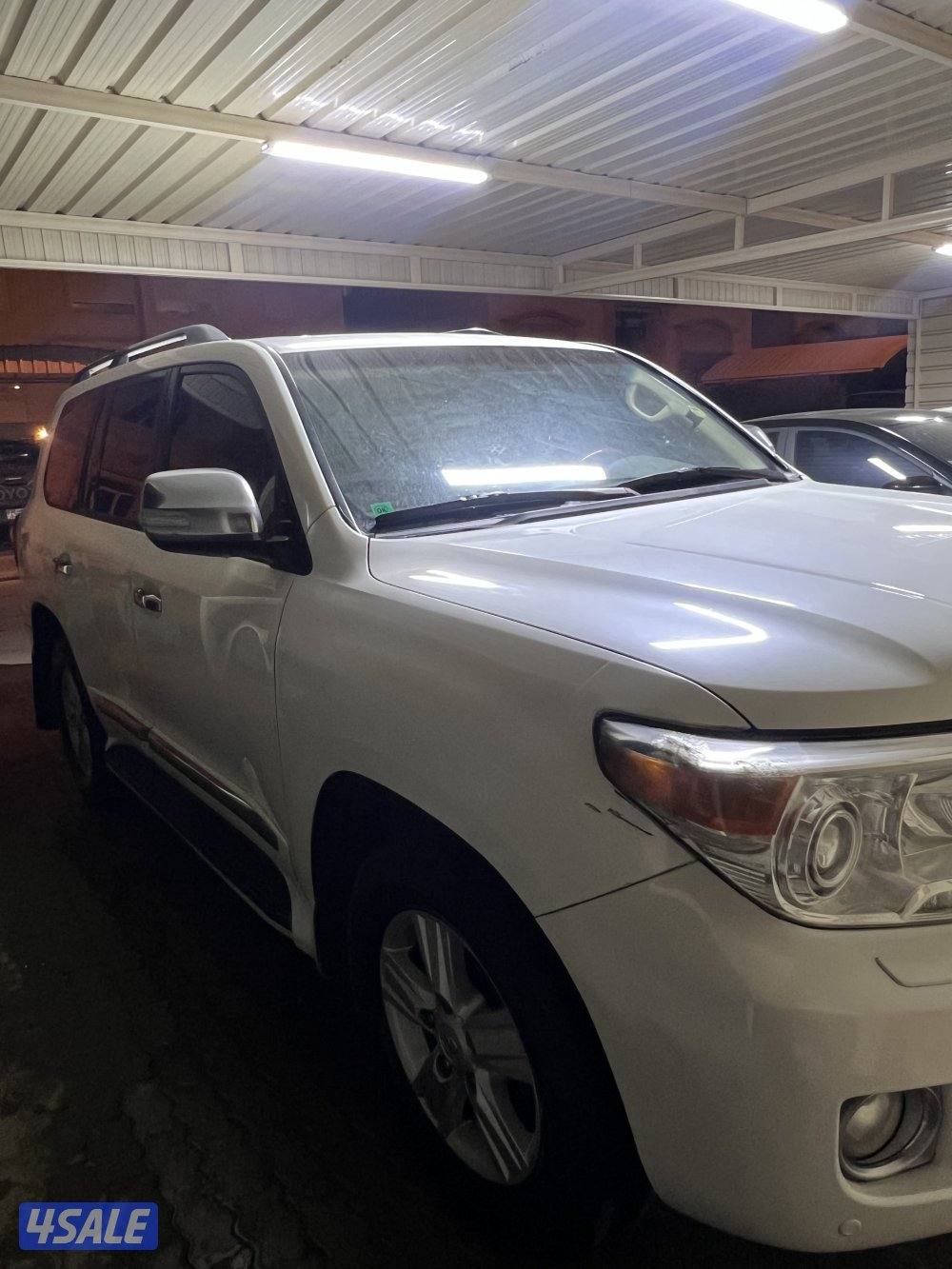 للبيع لاند كروزر 20140