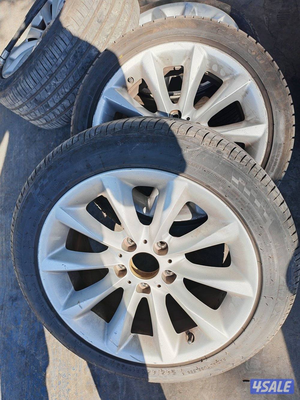 للبيع تواير 4 جديده مقاس 17/45/2452