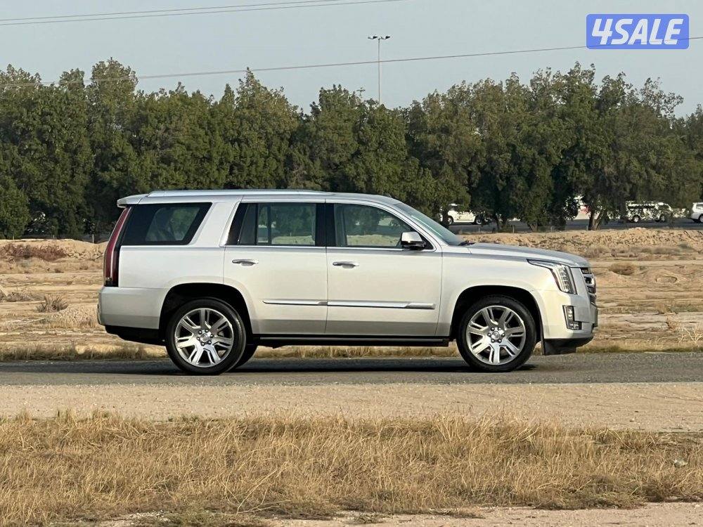 اسكاليد بحالة ممتازة جدا0