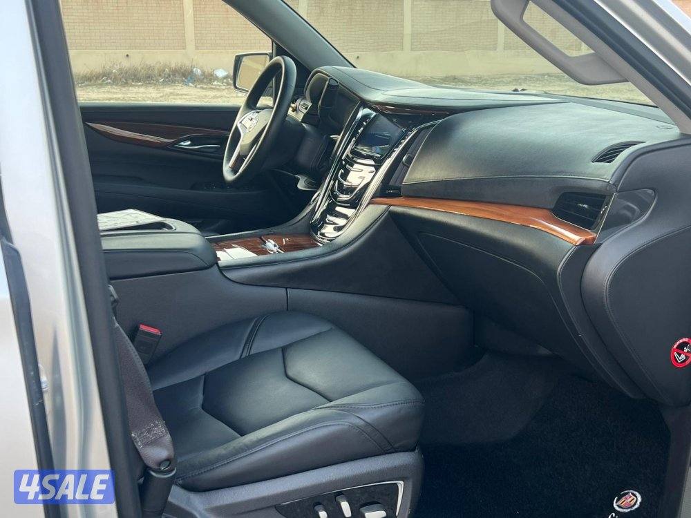 اسكاليد بحالة ممتازة جدا8