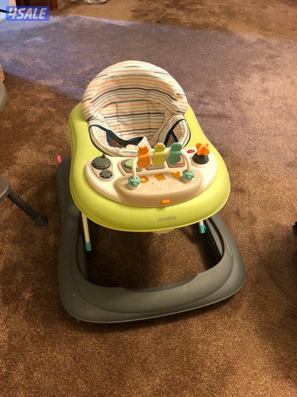 للبيع مجموعه اسره اطفال وكراسى5