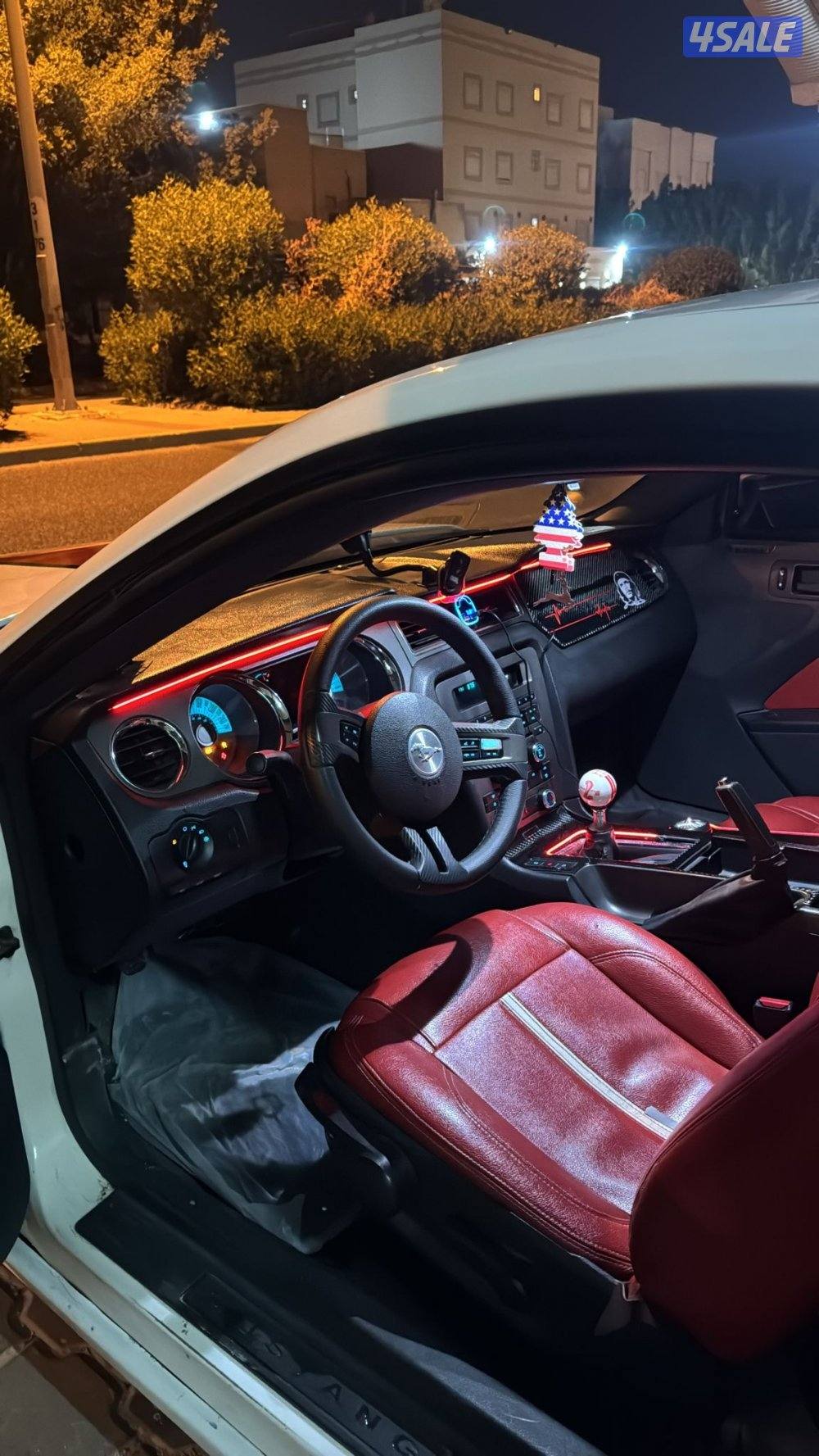 موستنق 2010مجدد 2014 ومحول شلبي الموتر نظيف شاصي جيد4