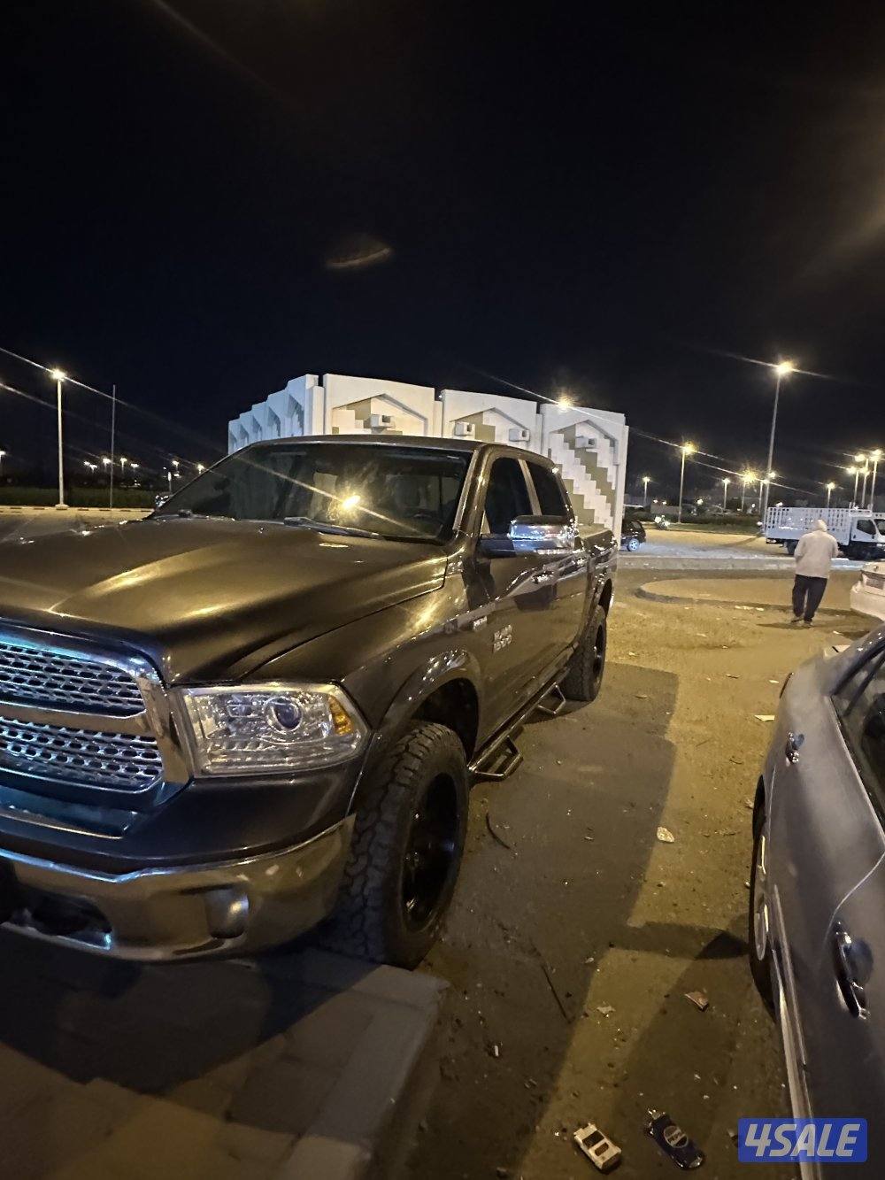 للبيع رام مديل 2015 وارد الملا وبهبهاني كامل المواصفات هيمي8