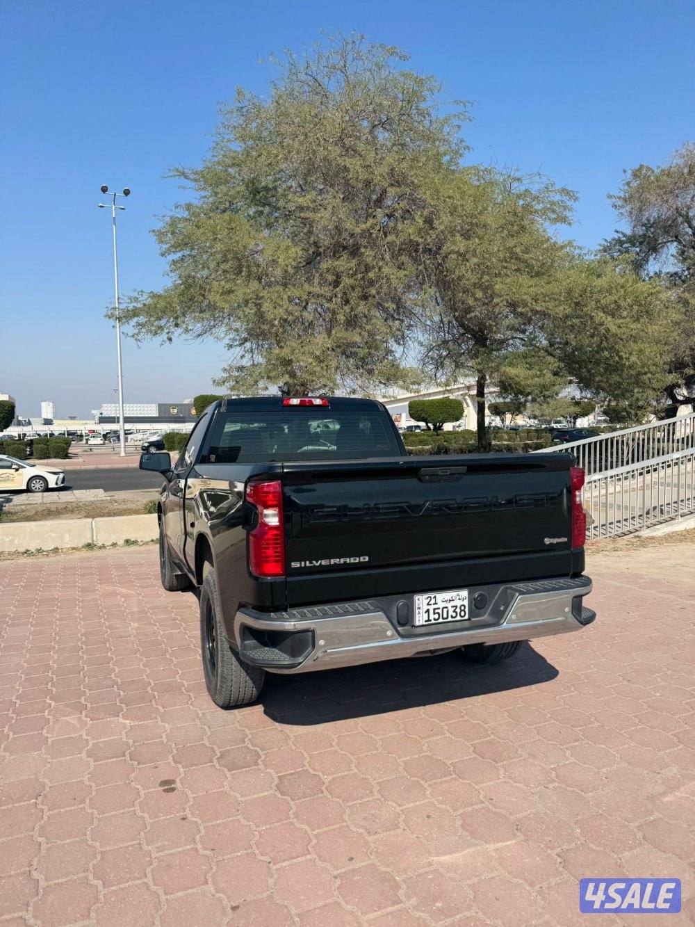 للبيع وانيت سلفرادو LS3