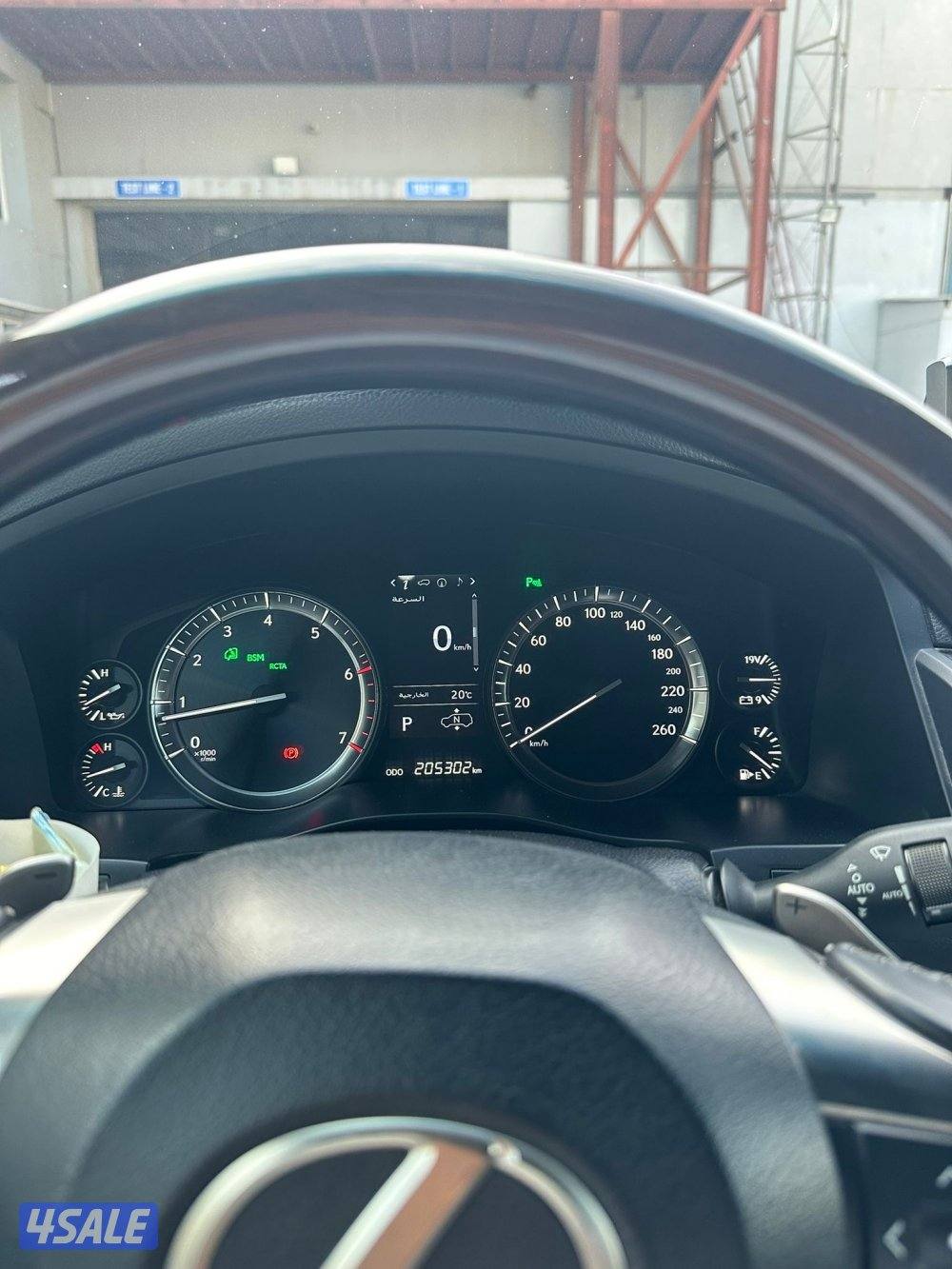 للبيع جيب لكزس 201712