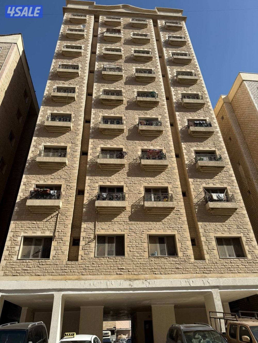 مطلوب شاب مصري محترم لمشاركة سكن شقه بها ٧ اشخاص غرفتين ٢ حمام صاله1