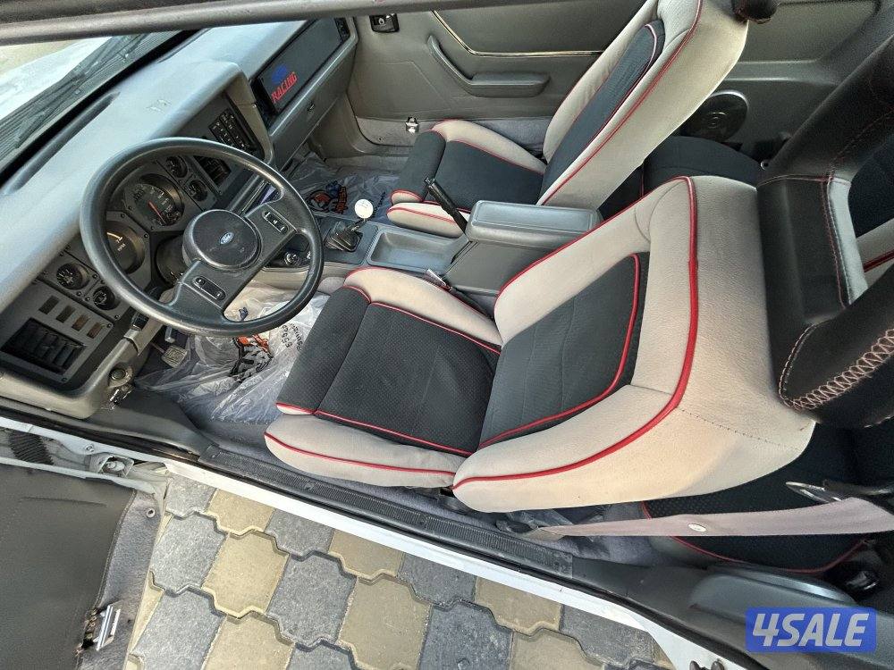 للبيع فورد موستينج موديل ١٩٨٦11