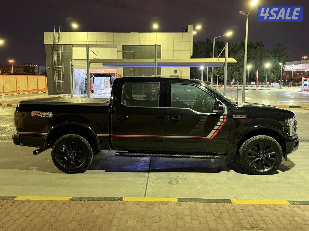 فورد f150 lariat0
