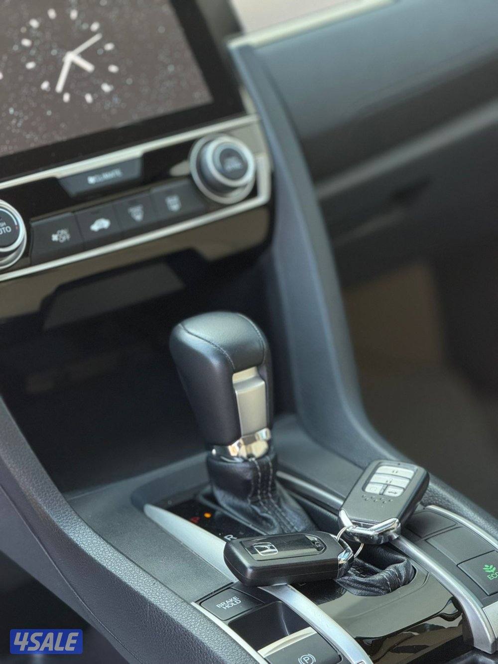 للبيع هوندا سيفك وارد الوكاله سيفك موديل ٢٠١٧ بحاله ممتازه ماشي 36 الف2