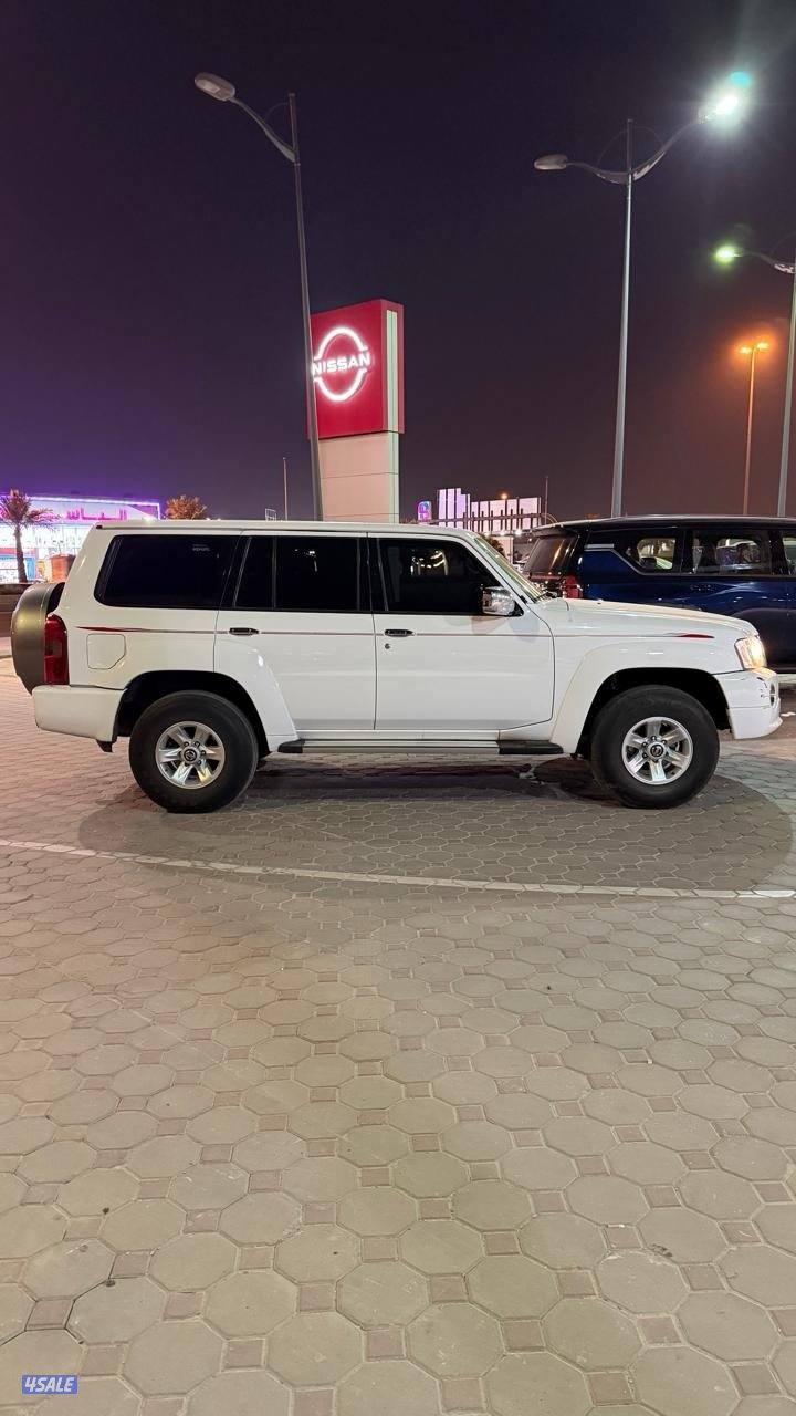 للبيع: نيسان فتك 2014 تيربو معدل 2022 فل كامل5