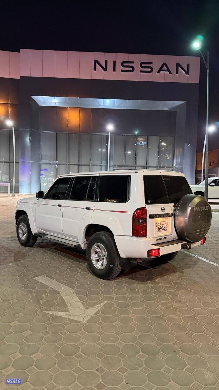 للبيع: نيسان فتك 2014 تيربو معدل 2022 فل كامل4