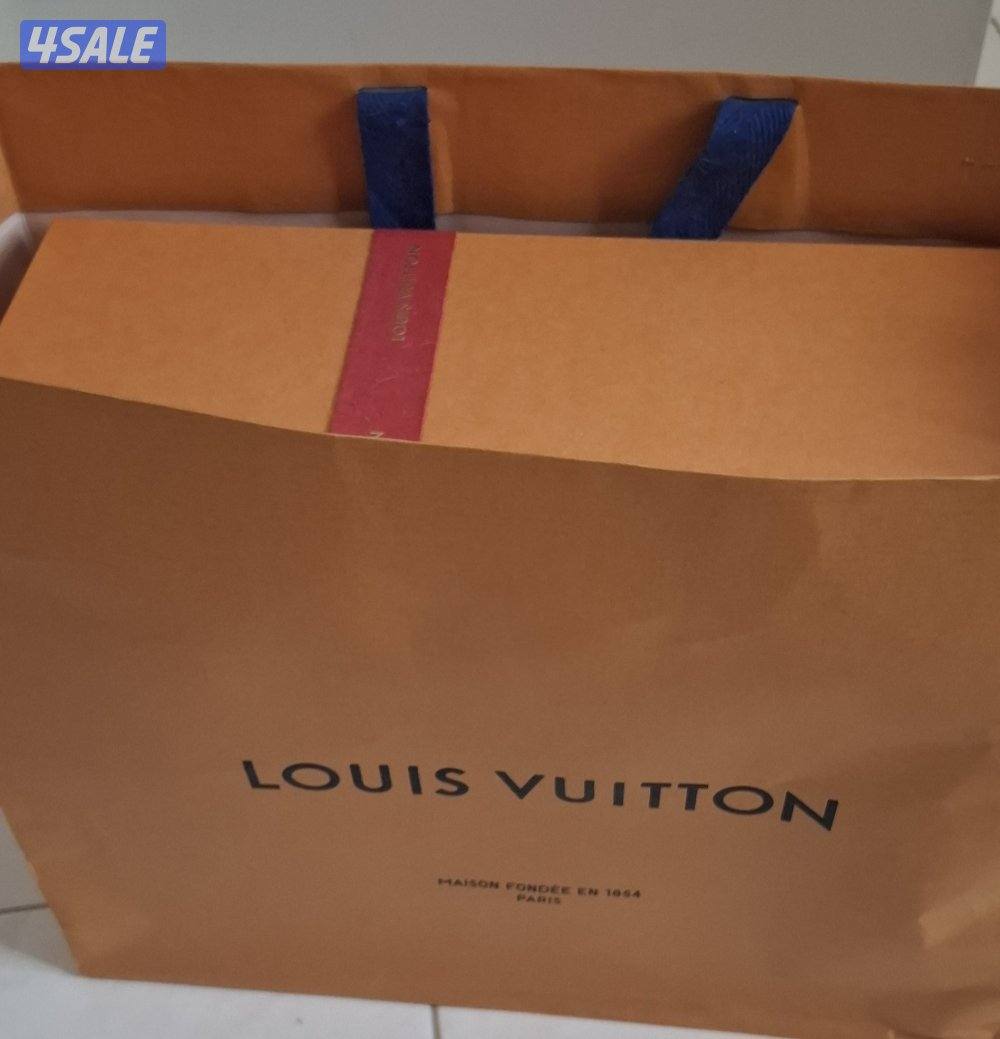 NEW Louis Vuitton shoes  size 9.5 حذاء لوي فتون جديد غير مستعمل نهائي5