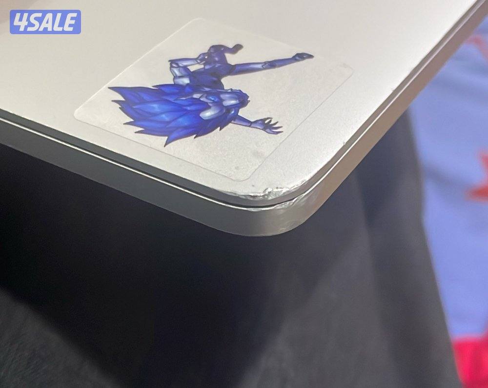 للبيع ماك بوك برو نظيف وشغال مرفق صورة المواصفات0