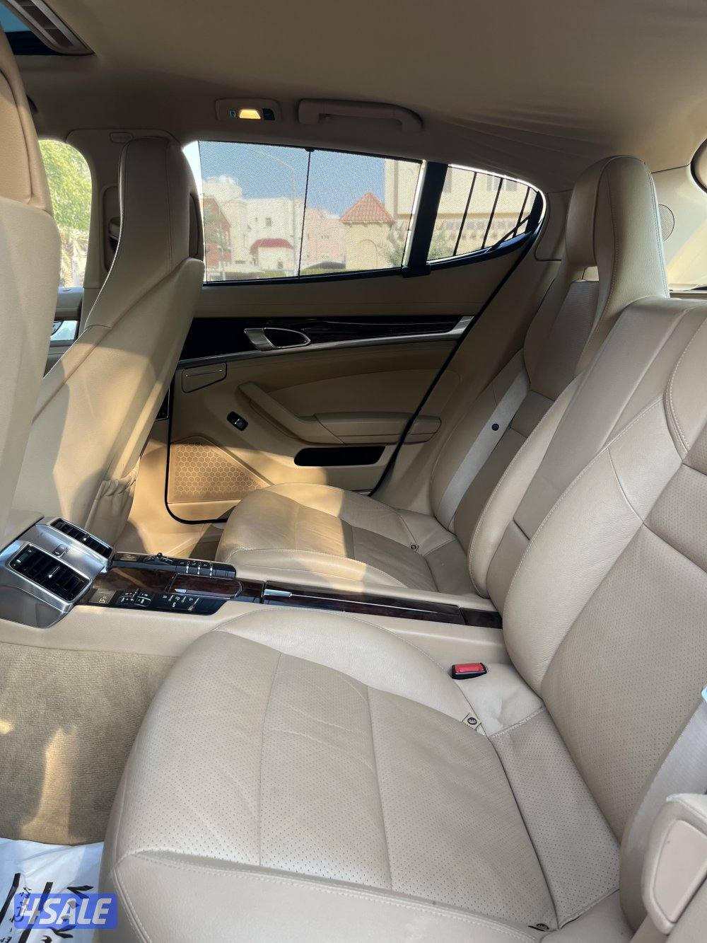 للبيع بورش باناميرا موديل 201212