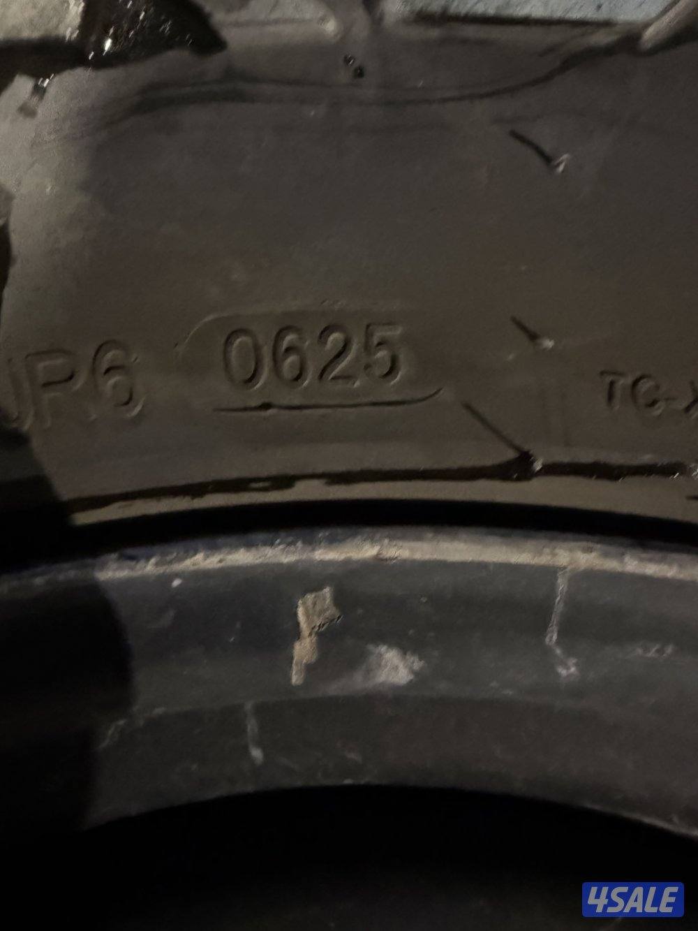 للبيع تواير مع الرنقات0