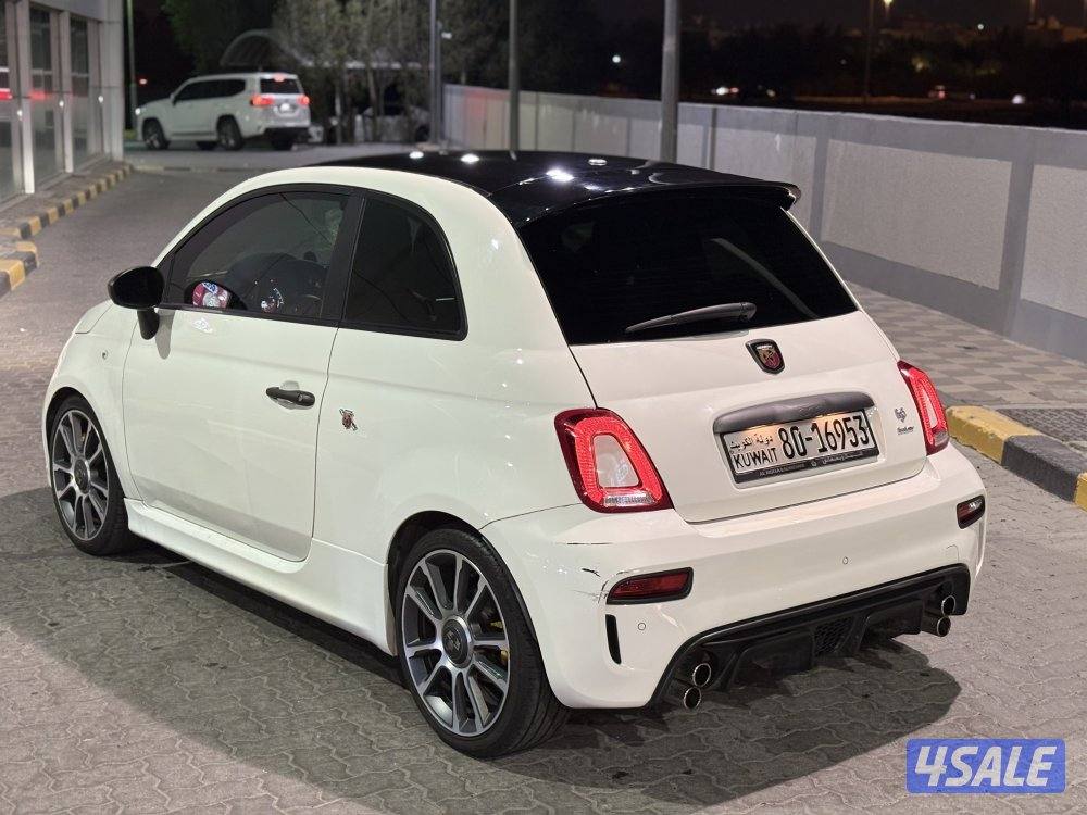 للبيع فيات ابارث 2023 نظيف3