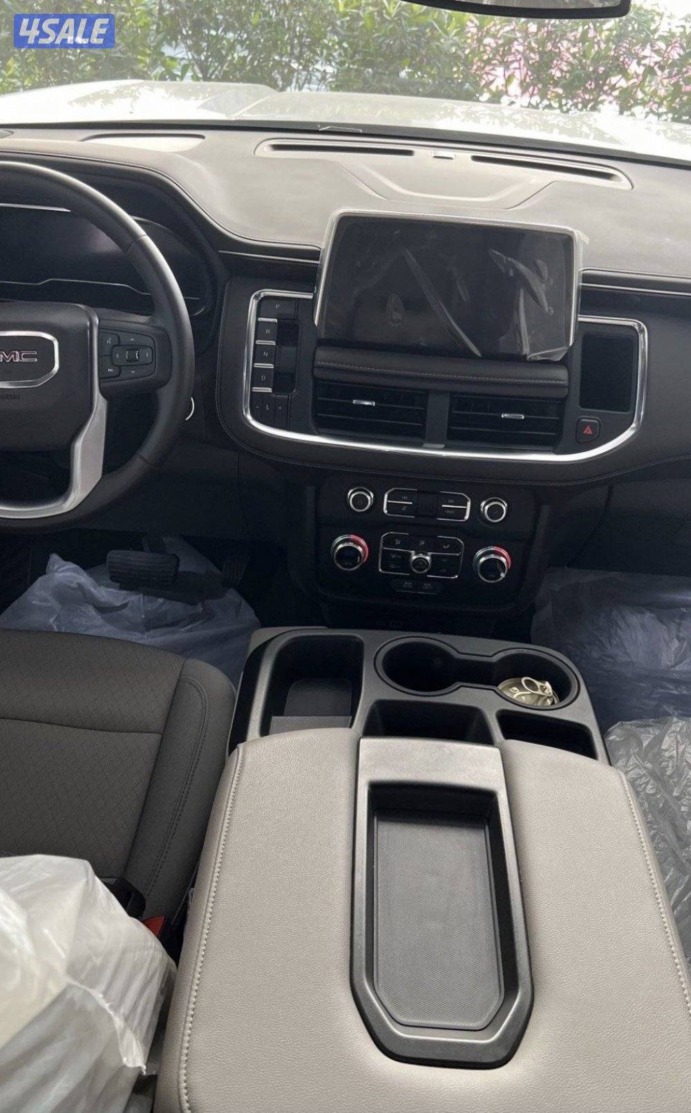 يوكن SLE 2022 رمادي صبغ الوكالة ماشي ٧٥ ألف3