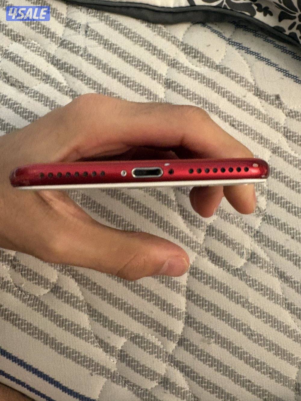 ايفوين 7 بلس احمر شوف الفيديو3