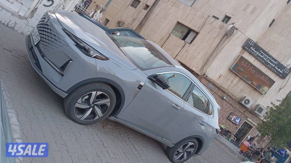 للبيع سياره شنجان كامله المواصفات صباغ الوكاله بالكامل يوجد قطعه واحده1