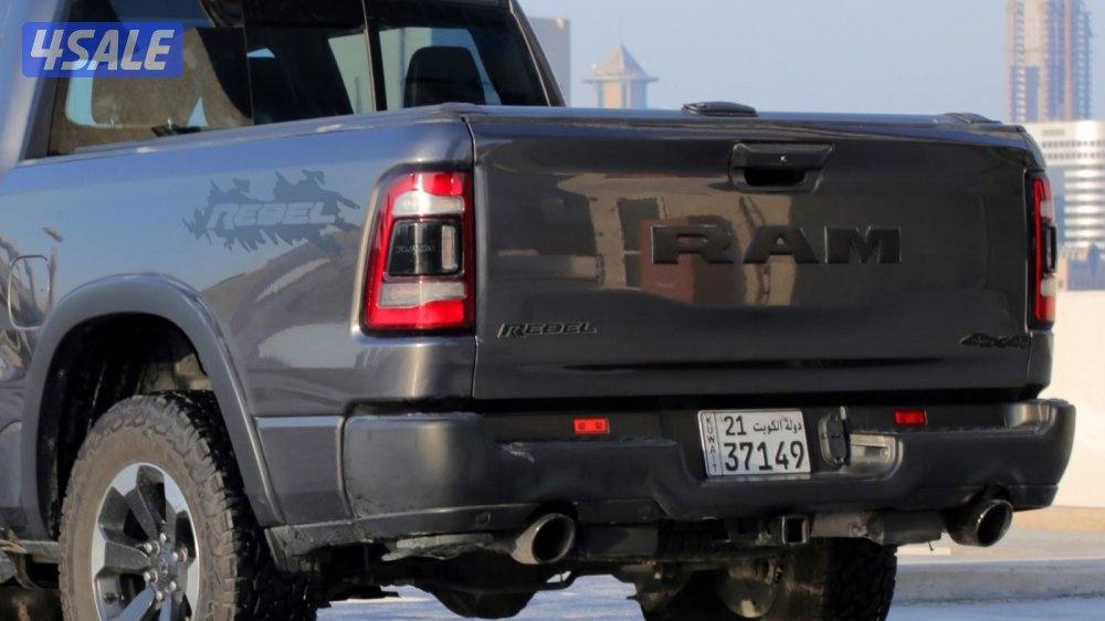 للبيع دوج رام ريبل 2022 أسود3