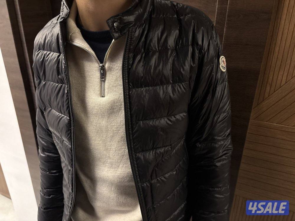 جاكيت مونكلير سعره ٤٠٠ بل سوق شريته لبسته مرا ببيعه ب ٢٠٠ اصلي3